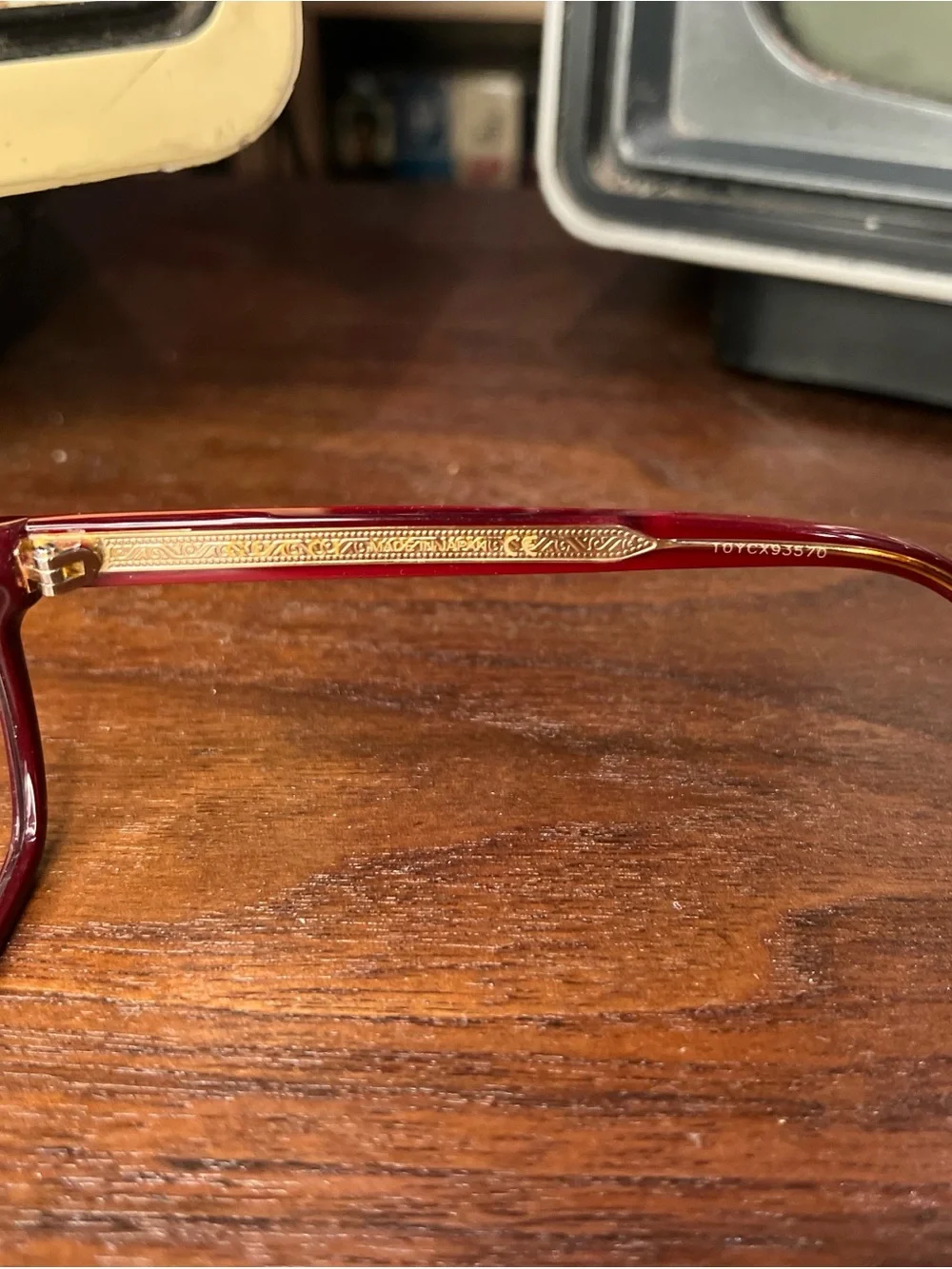Vintage Gucci Eyeglasses Frame Burgundy Gold w/ Case